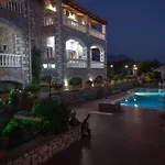 Apartment Amalia Stoupa