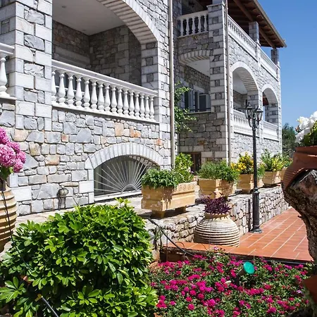 Amalia Апартаменты Ступа