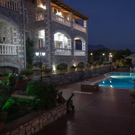 Апартаменты Amalia Ступа