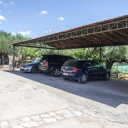 Apartment Amalia Stoupa