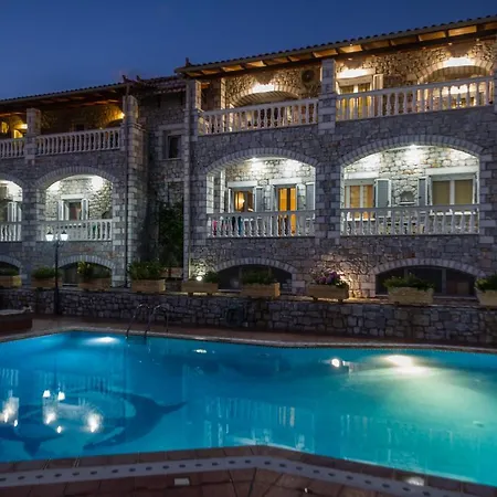 Amalia Apartment Stoupa